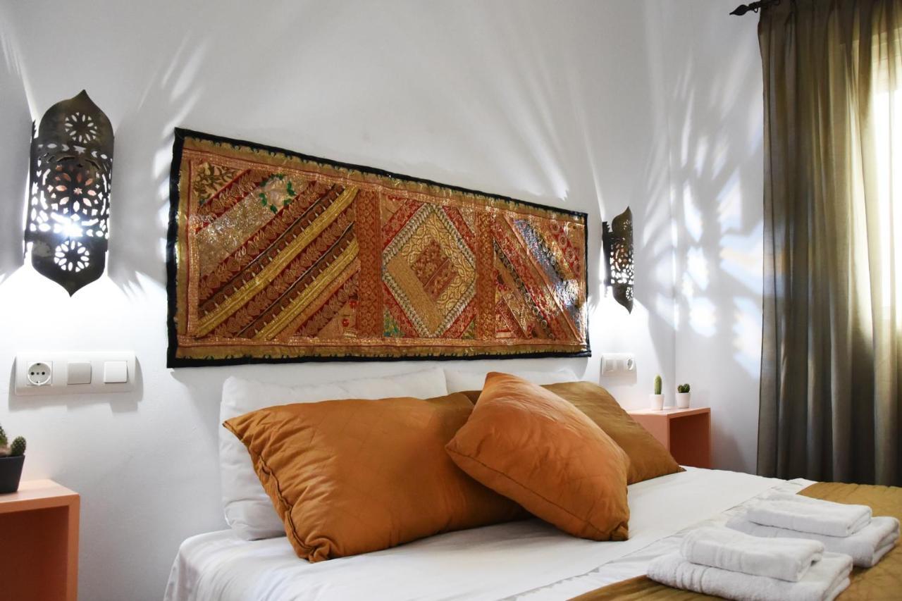Puerta Real Apartamentos, Seville